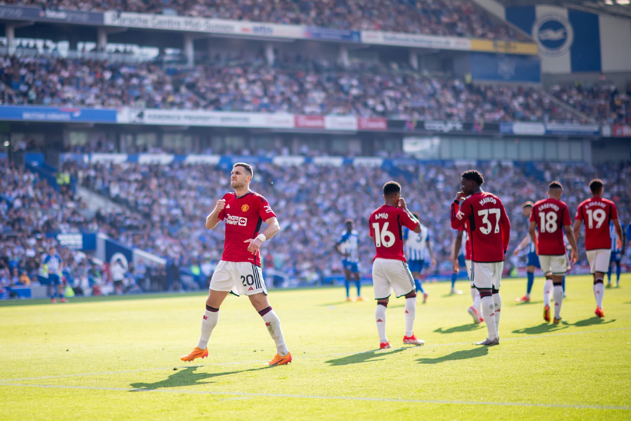 间保持了极 间保持了极